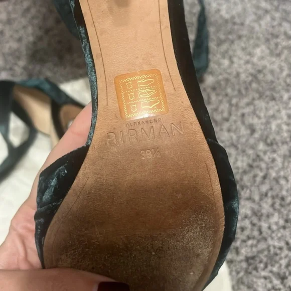 Velvet Bow Accent Clarita Heels - Picture 8 of 8